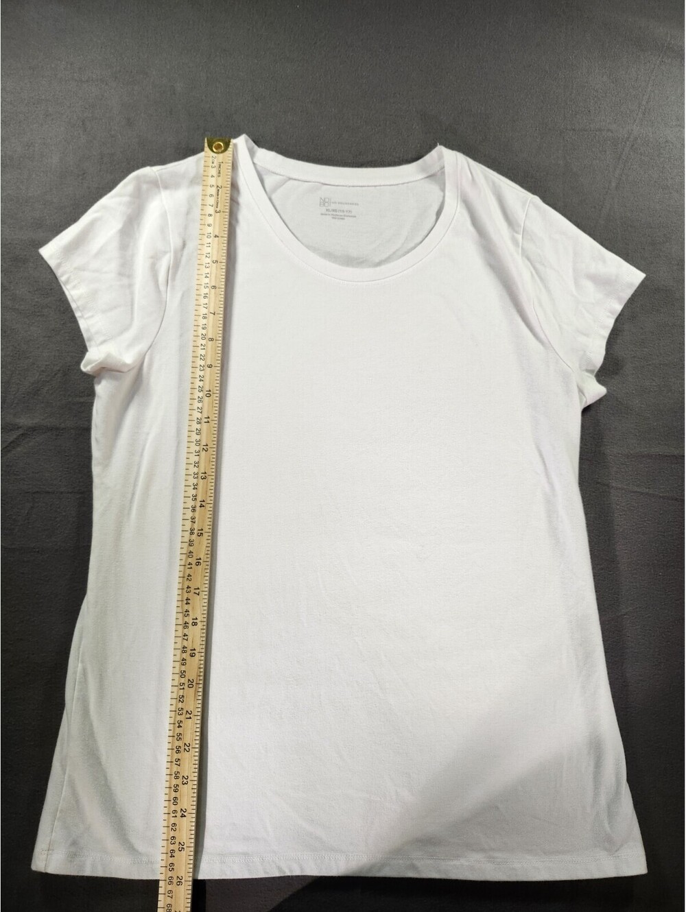No Boundaries Women’s White Solid Short Sleeve T-Shirt XL (15-17) 036